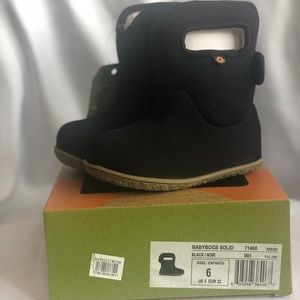 (NEW) Baby BOGS Waterproof Boots - Size 6